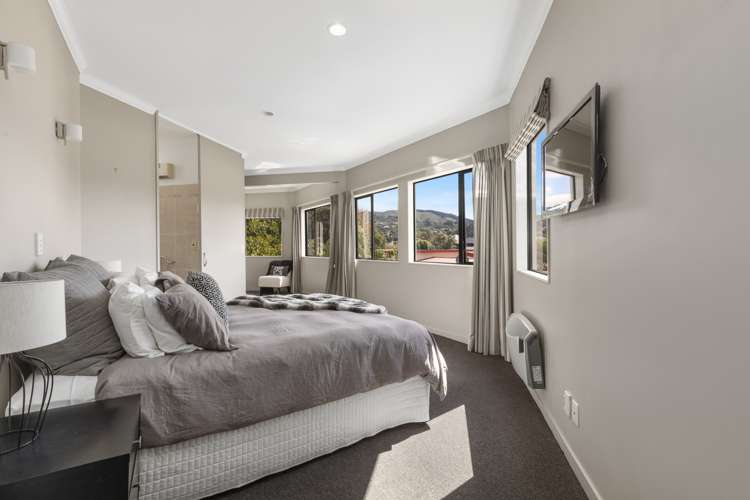 10d Military Road Boulcott_11