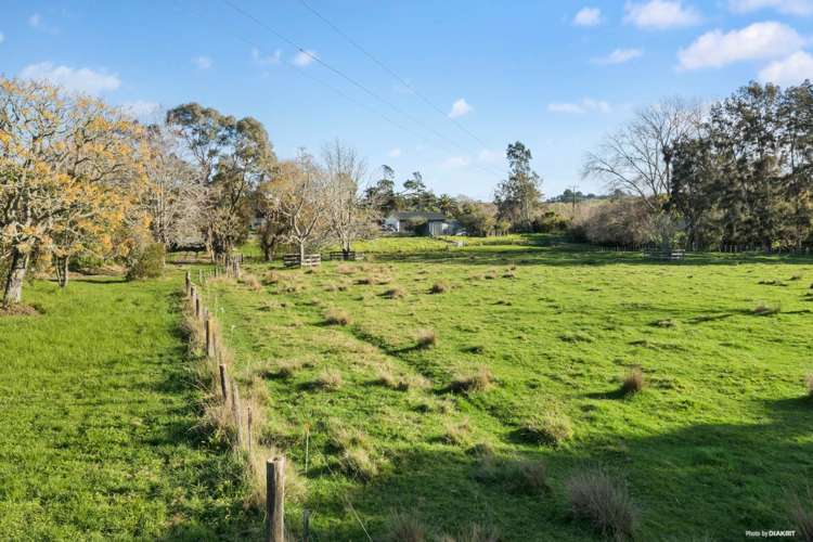 52 Kahikatea Flat Road Dairy Flat_17