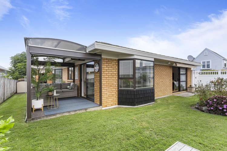 2/61 Amaru Road One Tree Hill_1