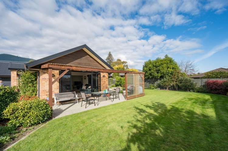 7 Kingsford Drive Stoke_5