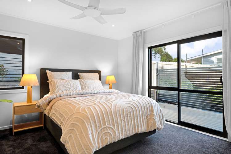 1/16 Penton Road Stanmore Bay_12