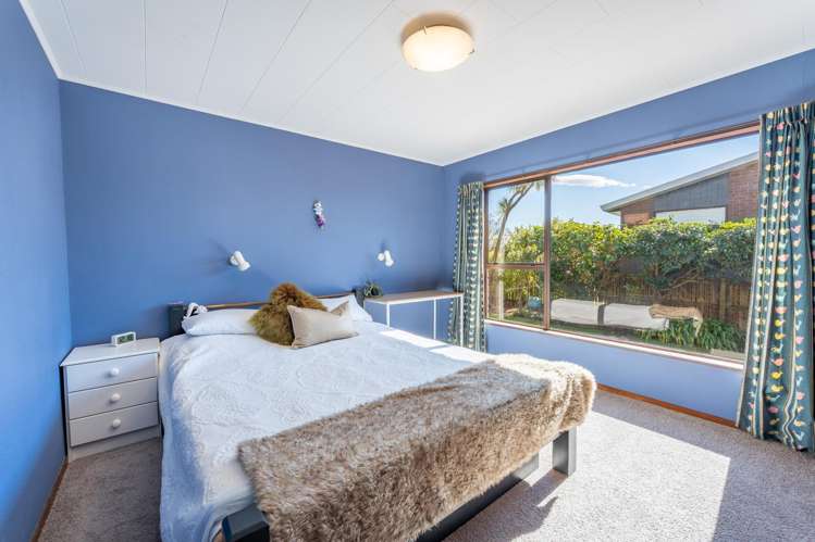26 Huxley Street_4