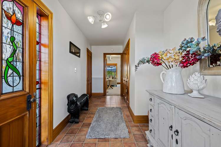 1614 Cust Road Cust_12