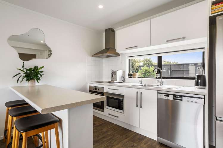 8/18 Ashley Place Papamoa_4