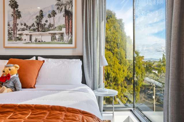 302/2 Miller Street Point Chevalier_3