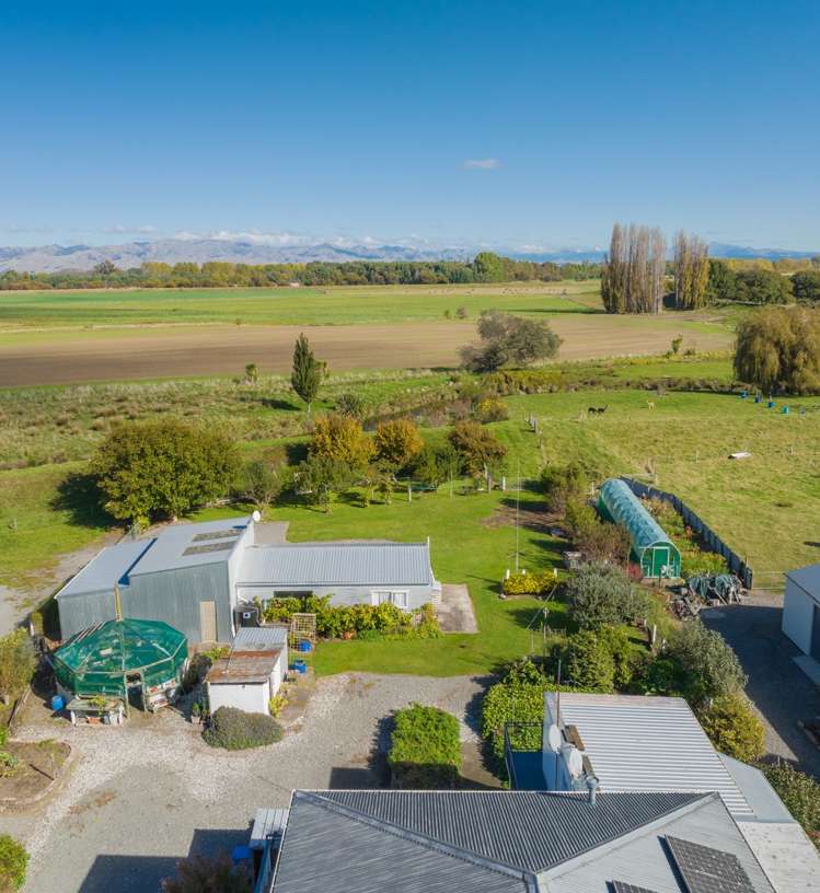 1866 State Highway 1 Tuamarina_18