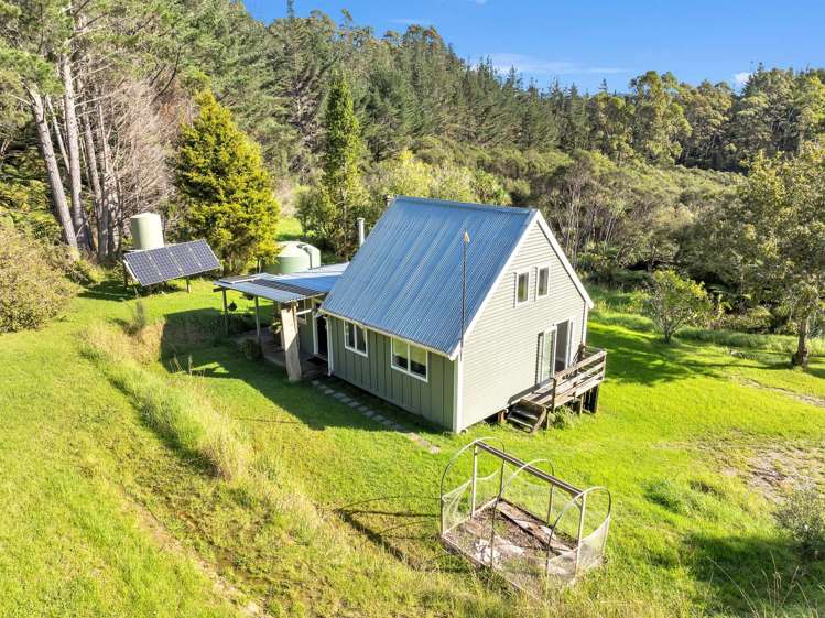 280 Taylor Road_1