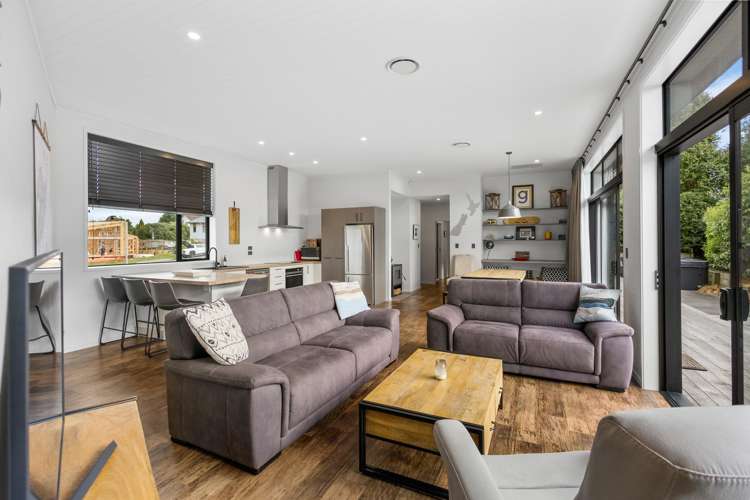 10 Kowhai Heights Ohakune_5