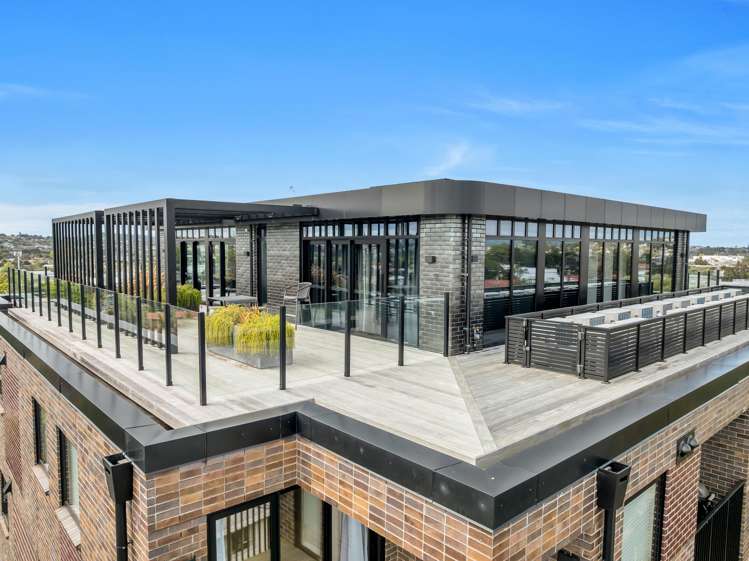 305/2 Finch Street Morningside_16