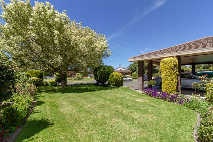 93 Hetley Crescent Taradale_15