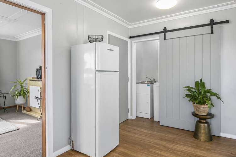 137 Easther Crescent Kew_20