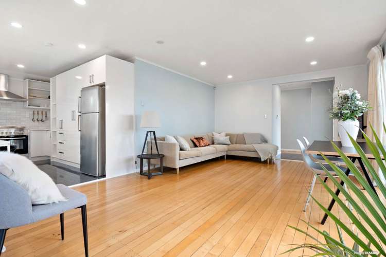 4 Glenvil Lane Te Atatu Peninsula_2