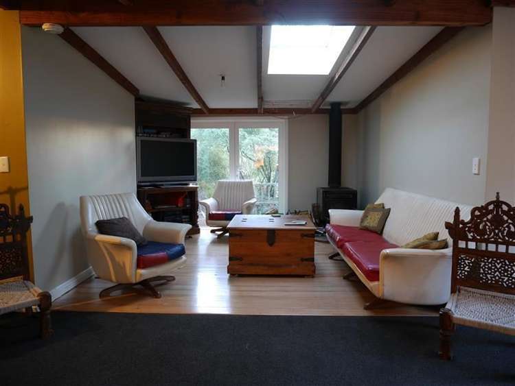 10 Airlie Street Glenduan_17