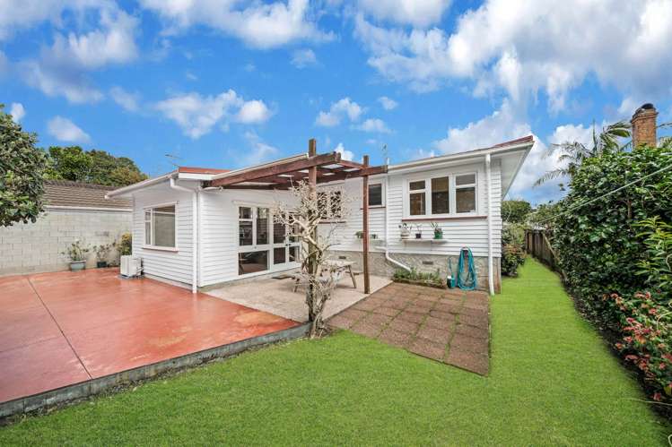 16 Huntingtree Avenue Sandringham_0