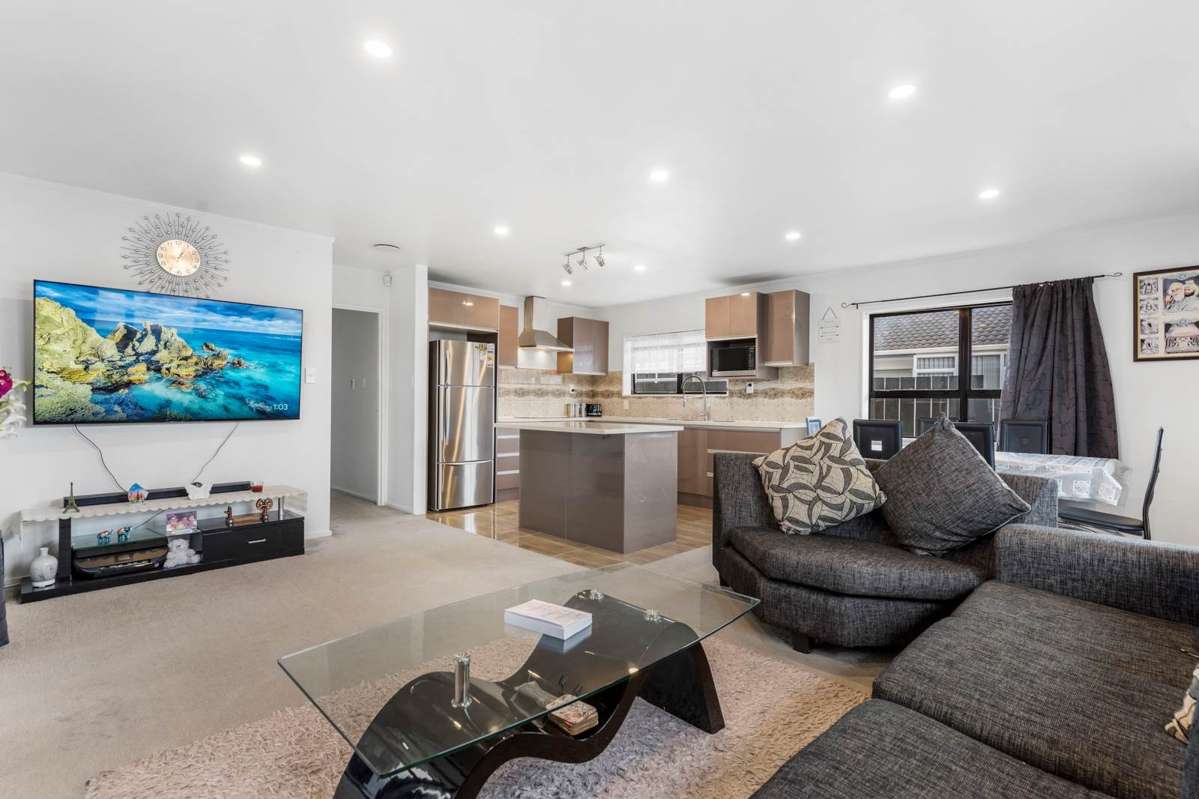 2/259 Shirley Road_3