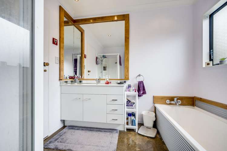 717 Duke Street Mahora_3