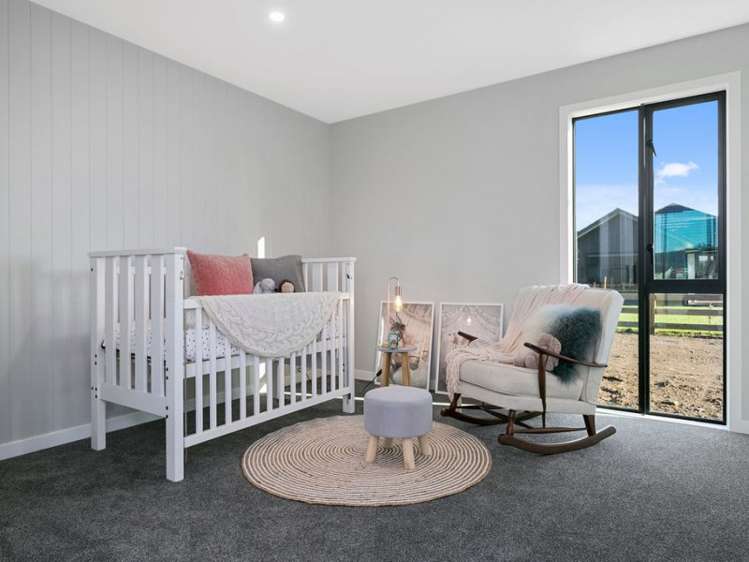 37 Alan Livingston Drive Cambridge_17