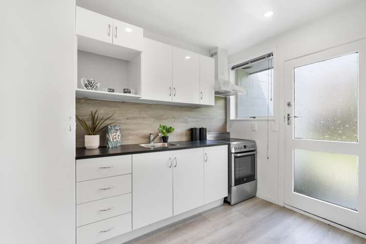 7/78 Bamford Street Woolston_8