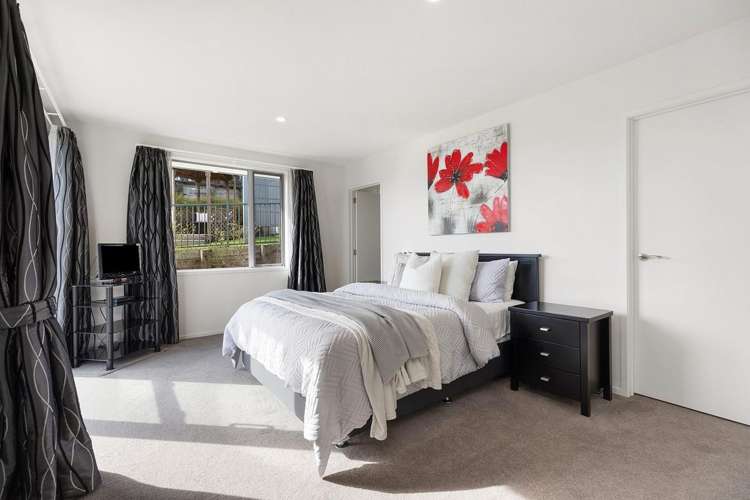 9 Puhirake Crescent Pyes Pa_15