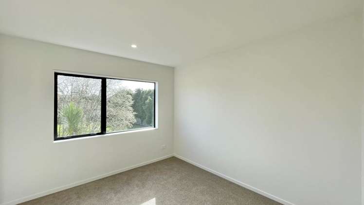 3/9 Flanshaw Road Te Atatu South_7