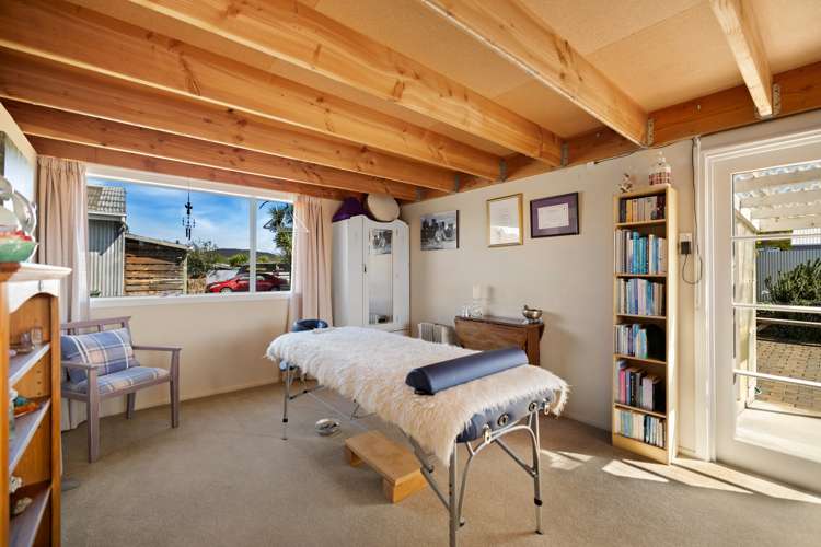 32 Havelock Street Riverton_29