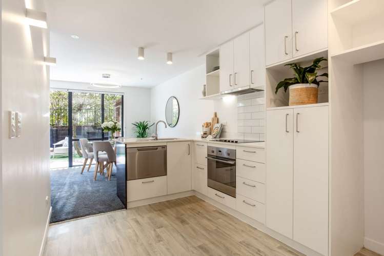 2A/4A Auburn Street Takapuna_5