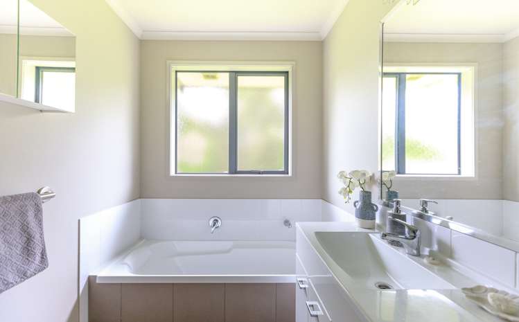 112 Saint James Drive Huntington_9