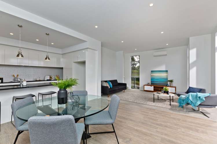 20 Watermill Lane Silverdale_2