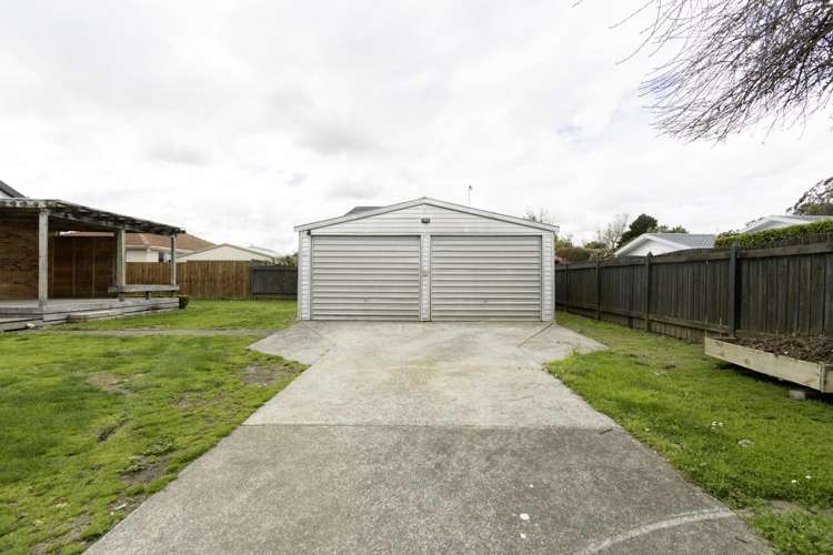 42 Spencer Street 11373_15