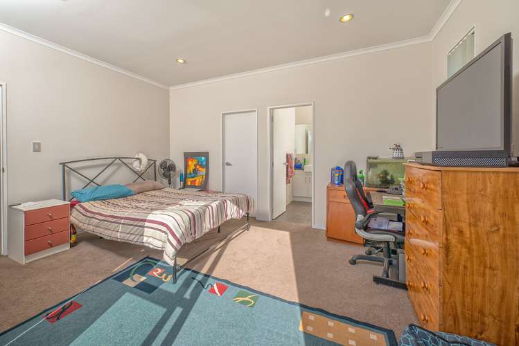 8 Hihi Avenue Takanini_8