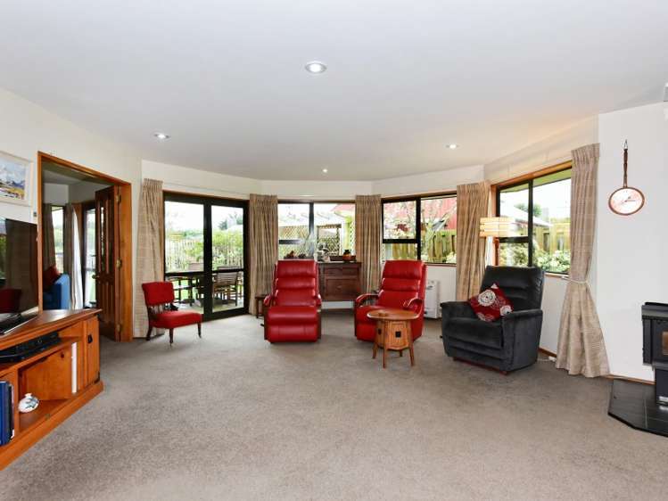 18 Devon Crescent Darfield_6