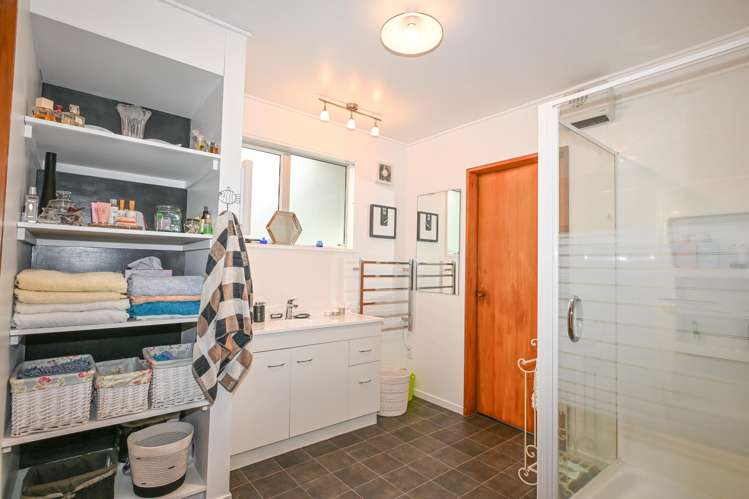 10 Whitcombe Terrace Hokitika_9