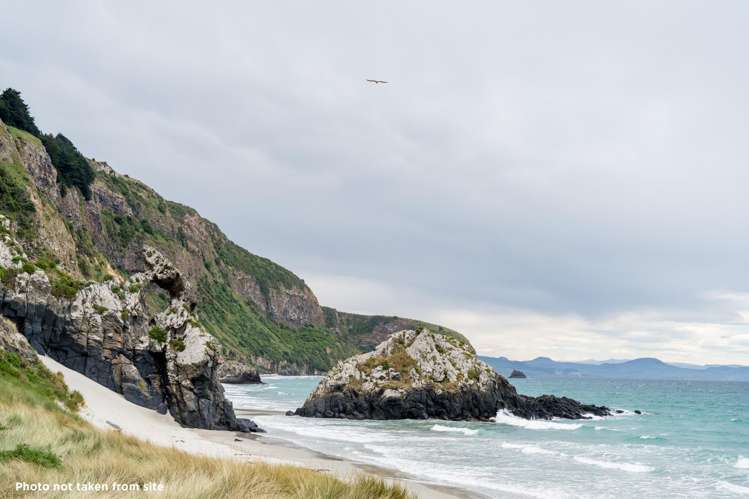 17 Moana Street Aramoana_49