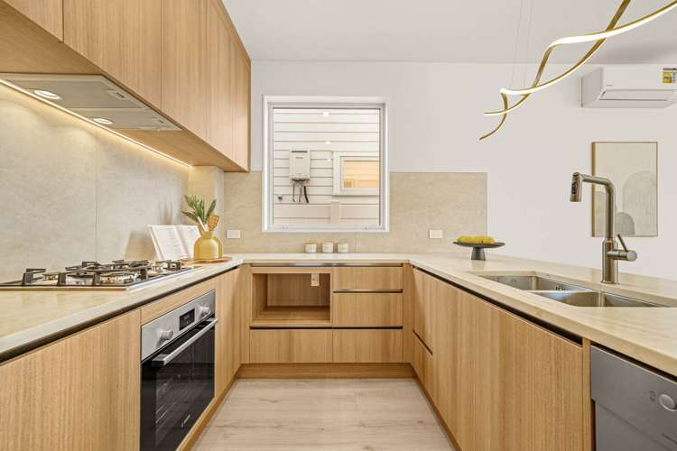 2 Oranga Avenue One Tree Hill_13