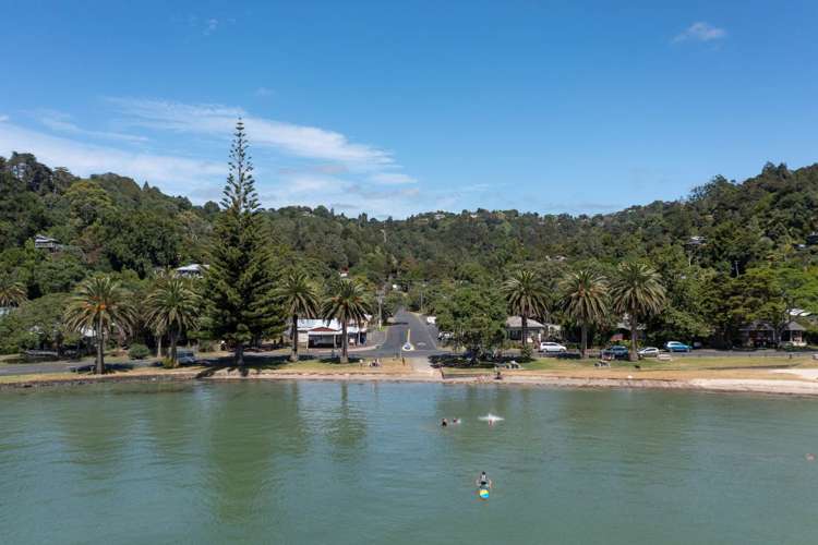 86 Warner Park Avenue Laingholm_12