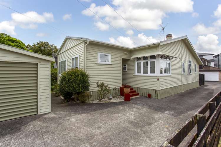 99 Symonds Street Royal Oak_24