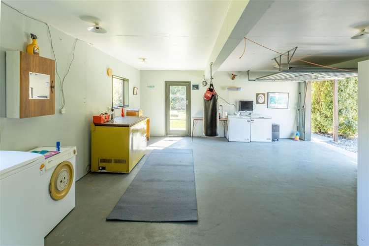 583 Little Akaloa Road Little Akaloa_16