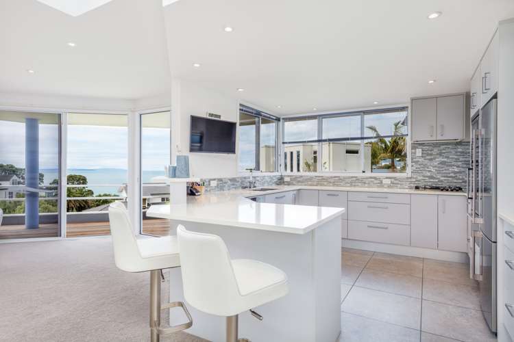 32 Whale Cove Stanmore Bay_17