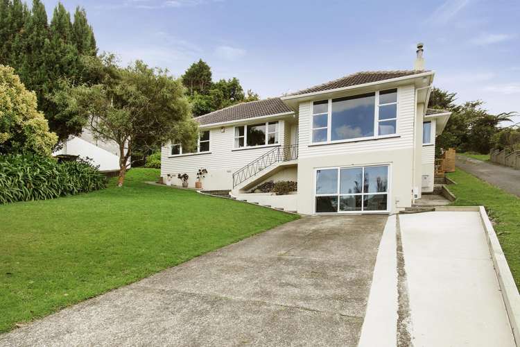 27 Magnolia Grove Maungaraki_1