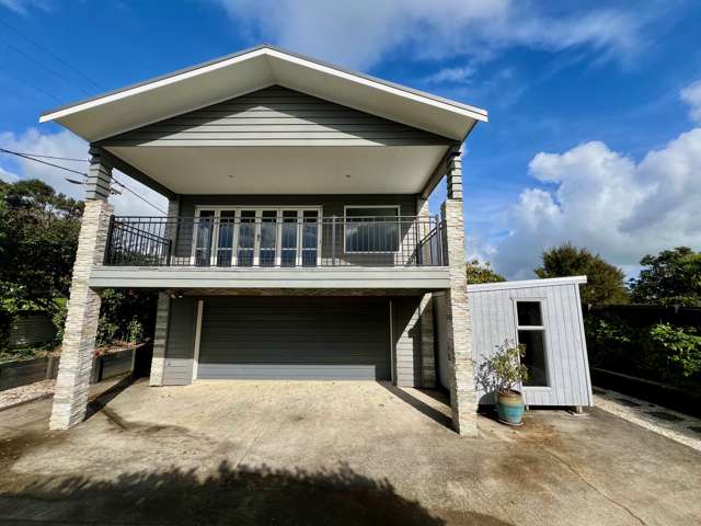 10a Lorenzen Bay Rd Raglan_1