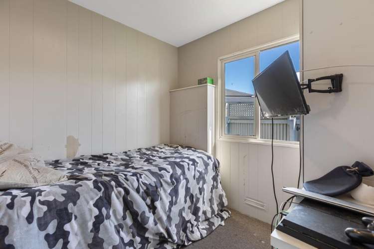 9 Mahoe Street Strandon_10