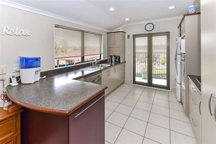 72a Elliot Street Pahurehure_1