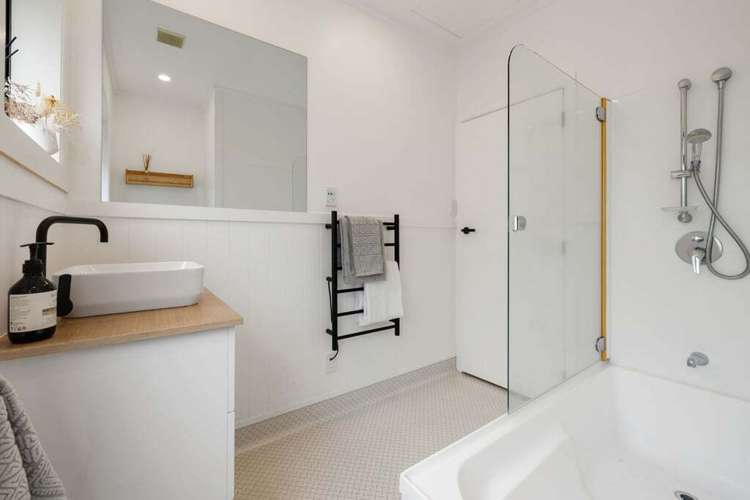 32 Corrin Street Melville_18