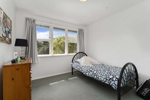 9 Massey Street Tawa_4