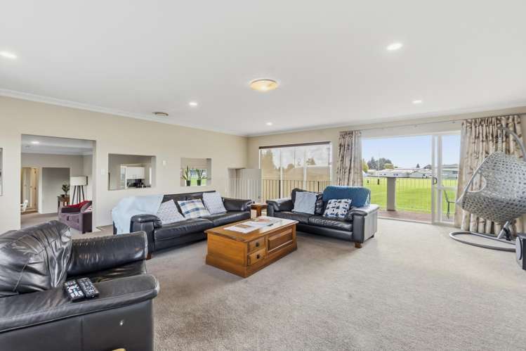 25 Kelvin Place Hamilton East_3