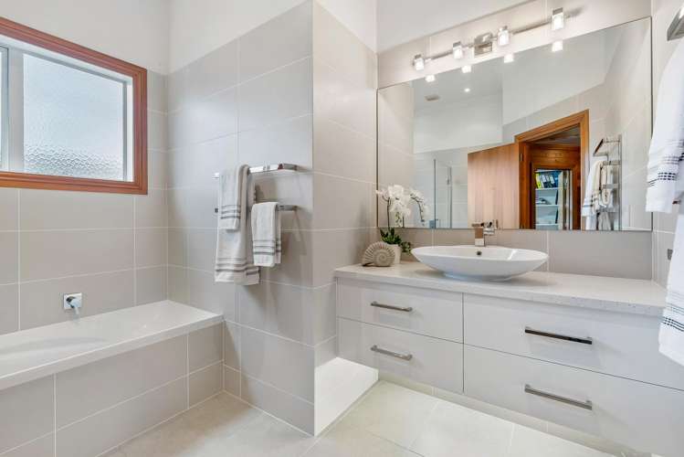 128 Mountfield Road Waipu_32