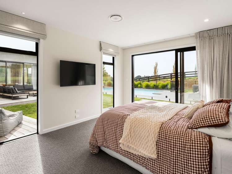 2/48 Livingstone Road Ngahinapouri_13