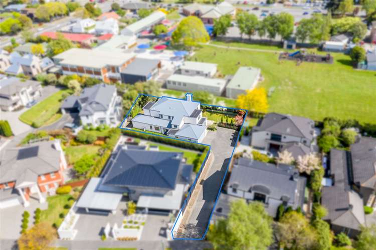 44 Chateau Drive Burnside_24