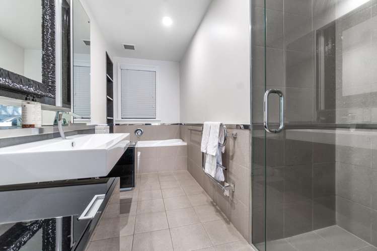 1A/22 Pakenham Street Auckland Central_18
