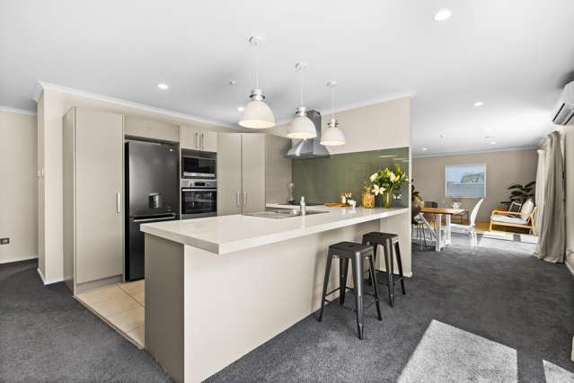 5 Aiden Lane Raureka_3